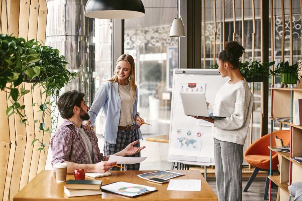 Marketing Managers With Fraction Marketing Agent